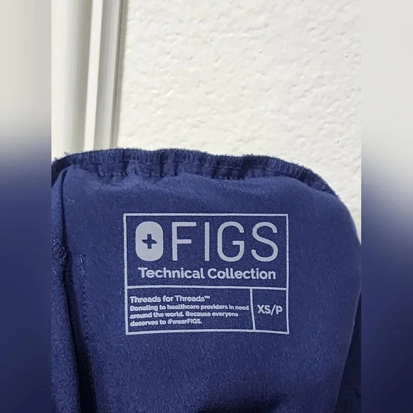 Figs Yola Skinny Scrub Navy Blue Pants Sz XS/ Petite Medical Uniform - Picture 6 of 6